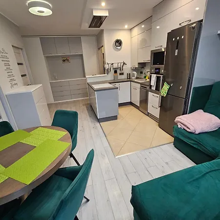 Apartman Wyjatkowy Kalinowa Z Ogrodkiem Parking *